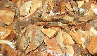 wood chips used for smoking meat